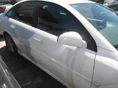 Veículo de Sucata opel vectra c berlina cosmo do ano 2005 alimentado z19dt