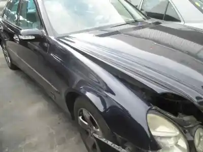 Veicolo di demolizione mercedes-benz clase e (w211) berlina e 270 cdi (211.016) dell'anno 2004 alimentato d 647961