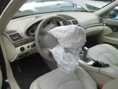 Scrapping Vehicle mercedes-benz clase e (w211) berlina e 270 cdi (211.016) of the year 2004 powered d 647961