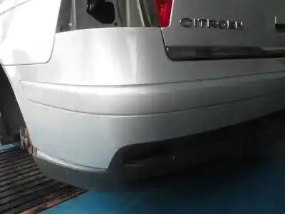 Véhicule à la ferraille citroen c5 berlina attraction de l'année 2005 alimenté 9hz