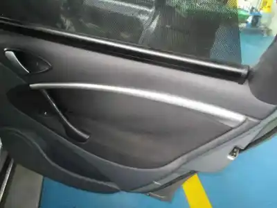 Véhicule à la ferraille citroen c5 berlina attraction de l'année 2005 alimenté 9hz