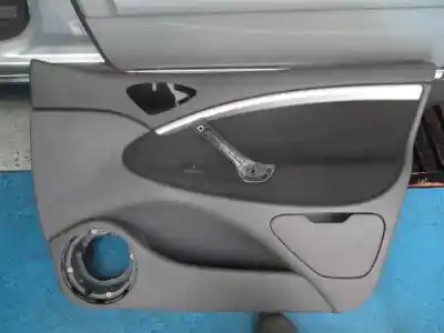 Véhicule à la ferraille citroen c5 berlina attraction de l'année 2005 alimenté 9hz