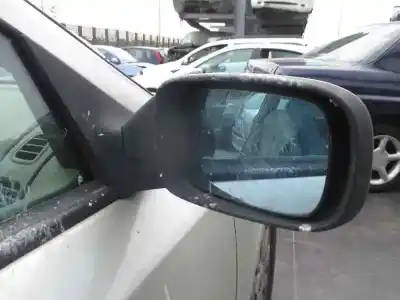 Verschrottungsfahrzeug renault laguna ii grandtour (kg0) expression des jahres 2003 angetrieben f9q c7