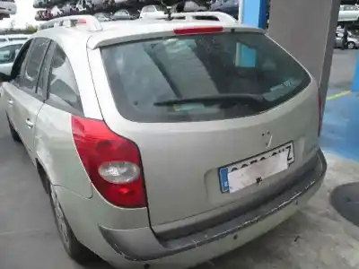Verschrottungsfahrzeug renault laguna ii grandtour (kg0) expression des jahres 2003 angetrieben f9q c7