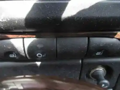 Sloopvoertuig ford mondeo berlina (gd) ambiente van het jaar 1999 aangedreven seb