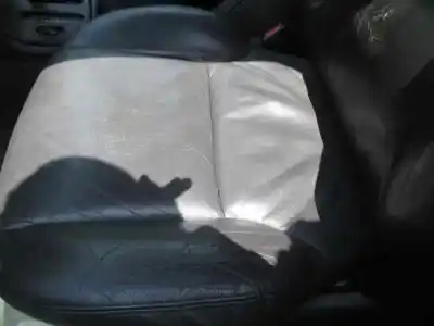 Sloopvoertuig ford mondeo berlina (gd) ambiente van het jaar 1999 aangedreven seb
