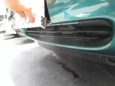 Sloopvoertuig ford mondeo berlina (gd) ambiente van het jaar 1999 aangedreven seb