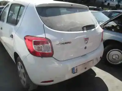 Veicolo di demolizione dacia sandero ambiance dell'anno 2014 alimentato k9k c6