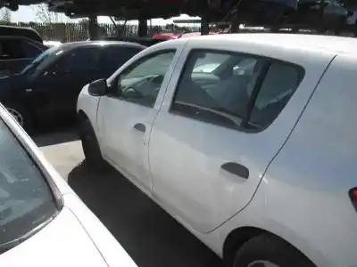 Veicolo di demolizione dacia sandero ambiance dell'anno 2014 alimentato k9k c6