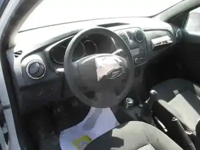 Veicolo di demolizione dacia sandero ambiance dell'anno 2014 alimentato k9k c6