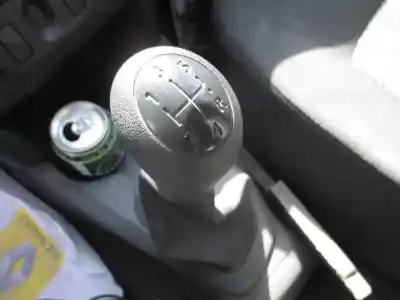 Veicolo di demolizione dacia sandero ambiance dell'anno 2014 alimentato k9k c6