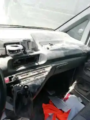 Veicolo di demolizione citroen jumpy 2.0 hdi sx caja cerrada acristalada dell'anno 2002 alimentato rhx