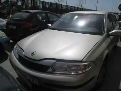 Scrapping Vehicle renault laguna ii (bg0/1_) 1.6 16v (bg0a bg0l) of the year 2004 powered k4m d7