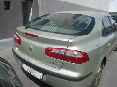 Scrapping Vehicle renault laguna ii (bg0/1_) 1.6 16v (bg0a bg0l) of the year 2004 powered k4m d7