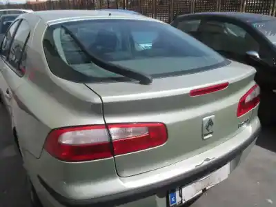 Scrapping Vehicle renault laguna ii (bg0/1_) 1.6 16v (bg0a bg0l) of the year 2004 powered k4m d7
