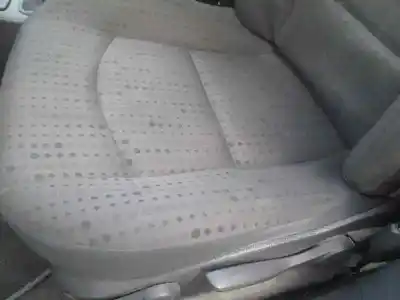 Scrapping Vehicle renault laguna ii (bg0/1_) 1.6 16v (bg0a bg0l) of the year 2004 powered k4m d7