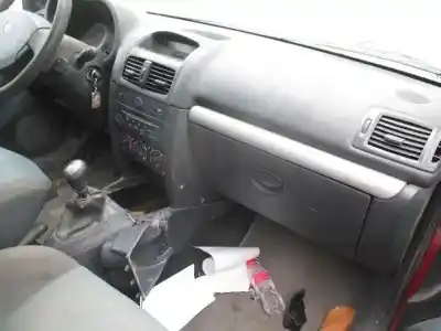 Scrapping Vehicle renault clio ii fase ii (b/cb0) authentique of the year 2005 powered k9k a7