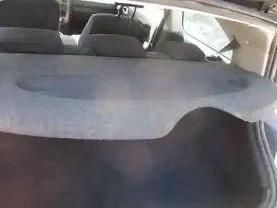 Veículo de Sucata renault megane ii berlina 3p confort authentique do ano 2004 alimentado k4m t7