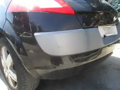 Veículo de Sucata renault megane ii berlina 3p confort authentique do ano 2004 alimentado k4m t7
