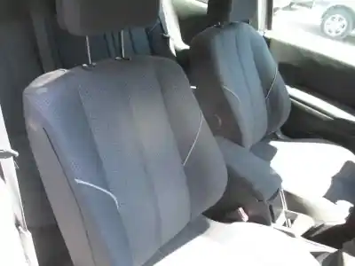 Veículo de Sucata renault megane ii berlina 3p confort authentique do ano 2004 alimentado k4m t7
