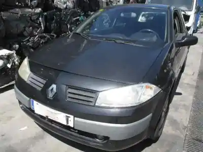 Veículo de Sucata renault megane ii berlina 3p confort authentique do ano 2004 alimentado k4m t7
