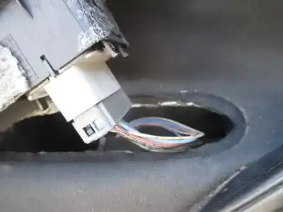 Veículo de Sucata renault megane ii berlina 3p confort authentique do ano 2004 alimentado k4m t7