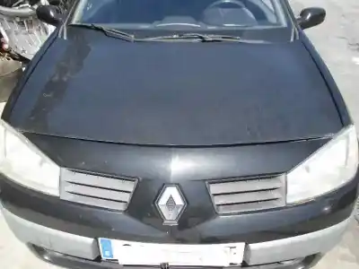 Veículo de Sucata renault megane ii berlina 3p confort authentique do ano 2004 alimentado k4m t7