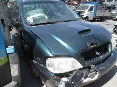 Vehicul casat kia carnival ii 2.9 cdri ex al anului 2002 alimentat j3