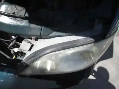 Vehicul casat kia carnival ii 2.9 cdri ex al anului 2002 alimentat j3