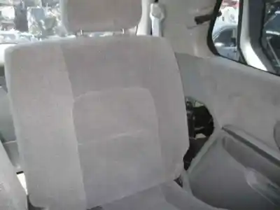 Vehicul casat kia carnival ii 2.9 cdri ex al anului 2002 alimentat j3