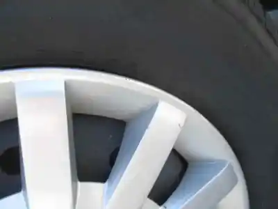 Vehicul casat kia carnival ii 2.9 cdri ex al anului 2002 alimentat j3