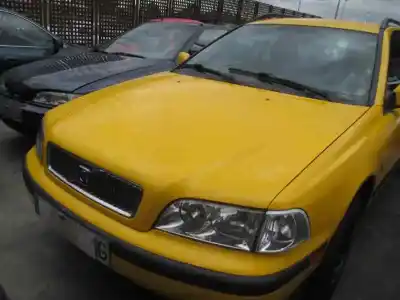 Здавання транспортного засобу VOLVO                                              V40 FAMILIAR                                                                                                                                                                                                                                               1.9 Diesel                                                                                                                                                                                                                                                 року 2000 потужний D4192T2