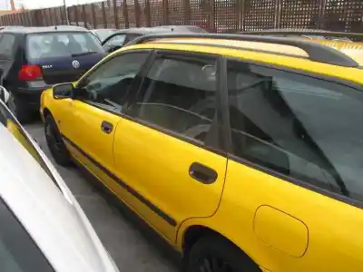 Sloopvoertuig volvo v40 familiar 1.9 diesel van het jaar 2000 aangedreven d4192t2
