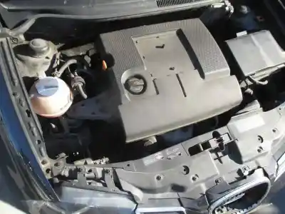 Veículo de Sucata seat ibiza iii (6l1) 1.2 do ano 2003 alimentado azq