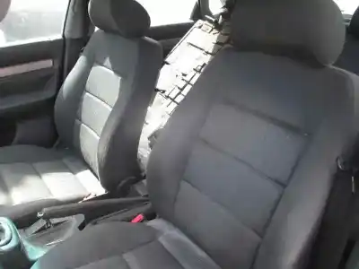 Здавання транспортного засобу audi a4 avant (b5) 1.9 tdi quattro року 1998 потужний afn