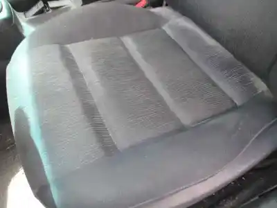 Здавання транспортного засобу audi a4 avant (b5) 1.9 tdi quattro року 1998 потужний afn