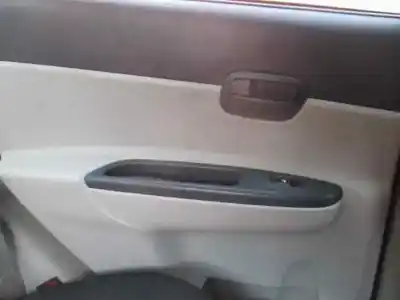 Veicolo di demolizione hyundai accent (mc) gls full dell'anno 2007 alimentato g4ed