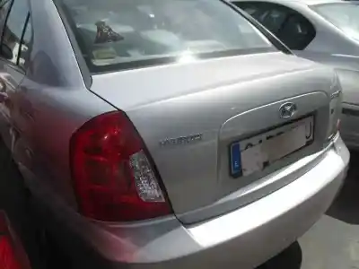 Veicolo di demolizione hyundai accent (mc) gls full dell'anno 2007 alimentato g4ed