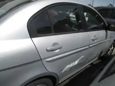 Veicolo di demolizione hyundai accent (mc) gls full dell'anno 2007 alimentato g4ed