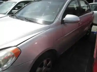 Veicolo di demolizione hyundai accent (mc) gls full dell'anno 2007 alimentato g4ed