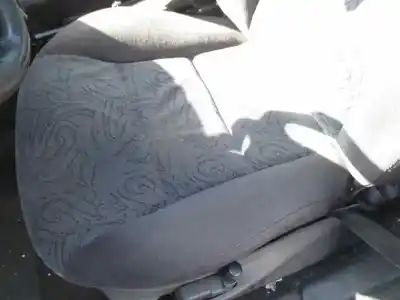 Veículo de Sucata citroen xantia berlina 2.0 hdi sx do ano 2000 alimentado rhy