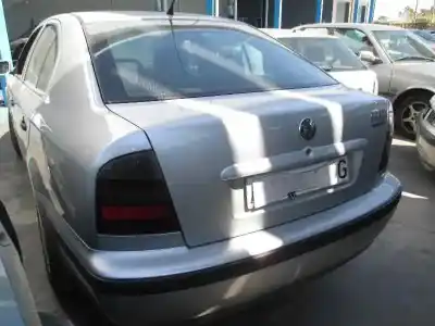 Véhicule à la ferraille skoda octavia berlina (1u2) 1.9 tdi slx de l'année 2000 alimenté agr