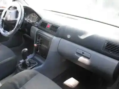 Véhicule à la ferraille skoda octavia berlina (1u2) 1.9 tdi slx de l'année 2000 alimenté agr