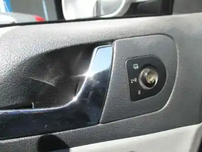Véhicule à la ferraille skoda octavia berlina (1u2) 1.9 tdi slx de l'année 2000 alimenté agr