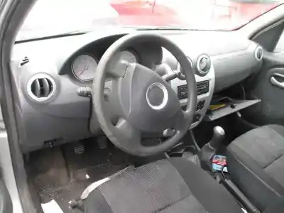 Vehicul casat dacia sandero ambiance al anului 2010 alimentat k9k k 7