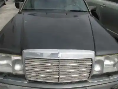 Здавання транспортного засобу mercedes-benz clase e (w124) coupe 300 ce-24 cabrio (124.061) року 1992 потужний 104