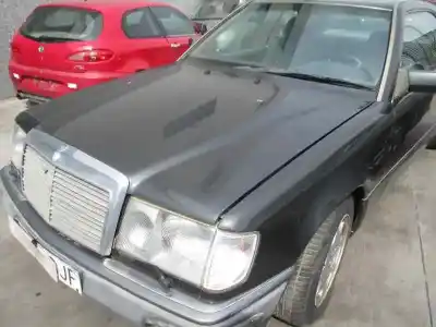 Здавання транспортного засобу mercedes-benz clase e (w124) coupe 300 ce-24 cabrio (124.061) року 1992 потужний 104