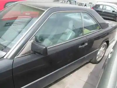 Здавання транспортного засобу mercedes-benz clase e (w124) coupe 300 ce-24 cabrio (124.061) року 1992 потужний 104
