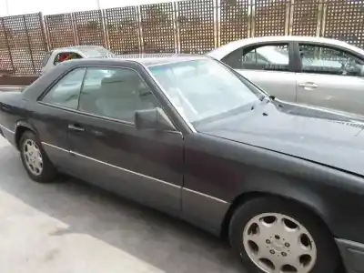 Здавання транспортного засобу mercedes-benz clase e (w124) coupe 300 ce-24 cabrio (124.061) року 1992 потужний 104