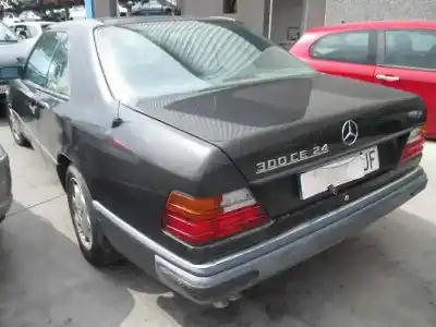 Здавання транспортного засобу mercedes-benz clase e (w124) coupe 300 ce-24 cabrio (124.061) року 1992 потужний 104